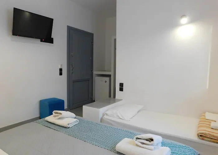 Centralic Perissa (Santorini)